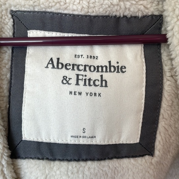 Abercrombie & Fitch Green Olive Sherpa Jacket - Picture 6 of 11